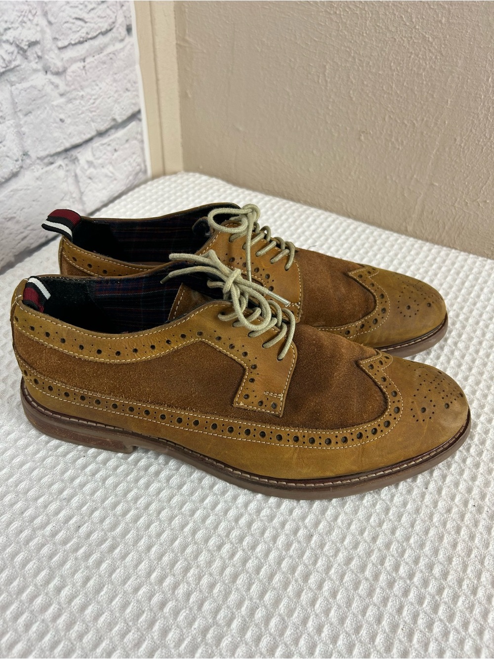 Ben Sherman Men’s 9 Tan Leather Suede Wingtip Brogue Oxford Shoes